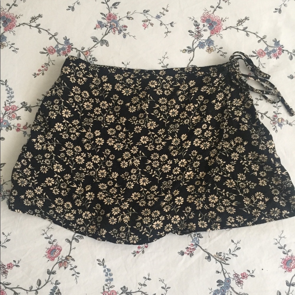 Wrap Shorts